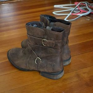 Born boots size 8.5!